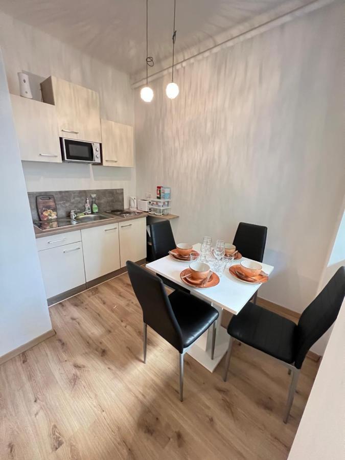 Top Location Apartment เวียนนา ภายนอก รูปภาพ